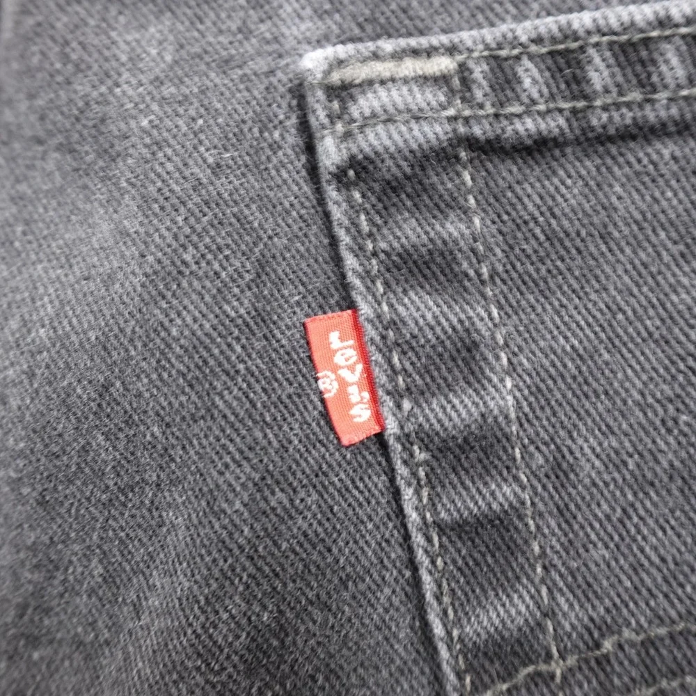 VTG Levis Jeans‎ Mens 42X30 Dark Black Denim Pants 550 Relaxed Taper Y2K Canada
